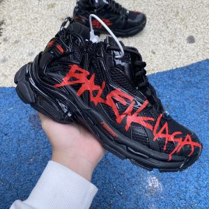 Balenciaga Runner